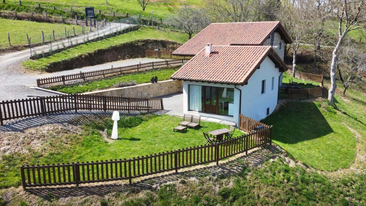Finca La Caseria Apartamentos Кангас-де-Оніс Екстер'єр фото