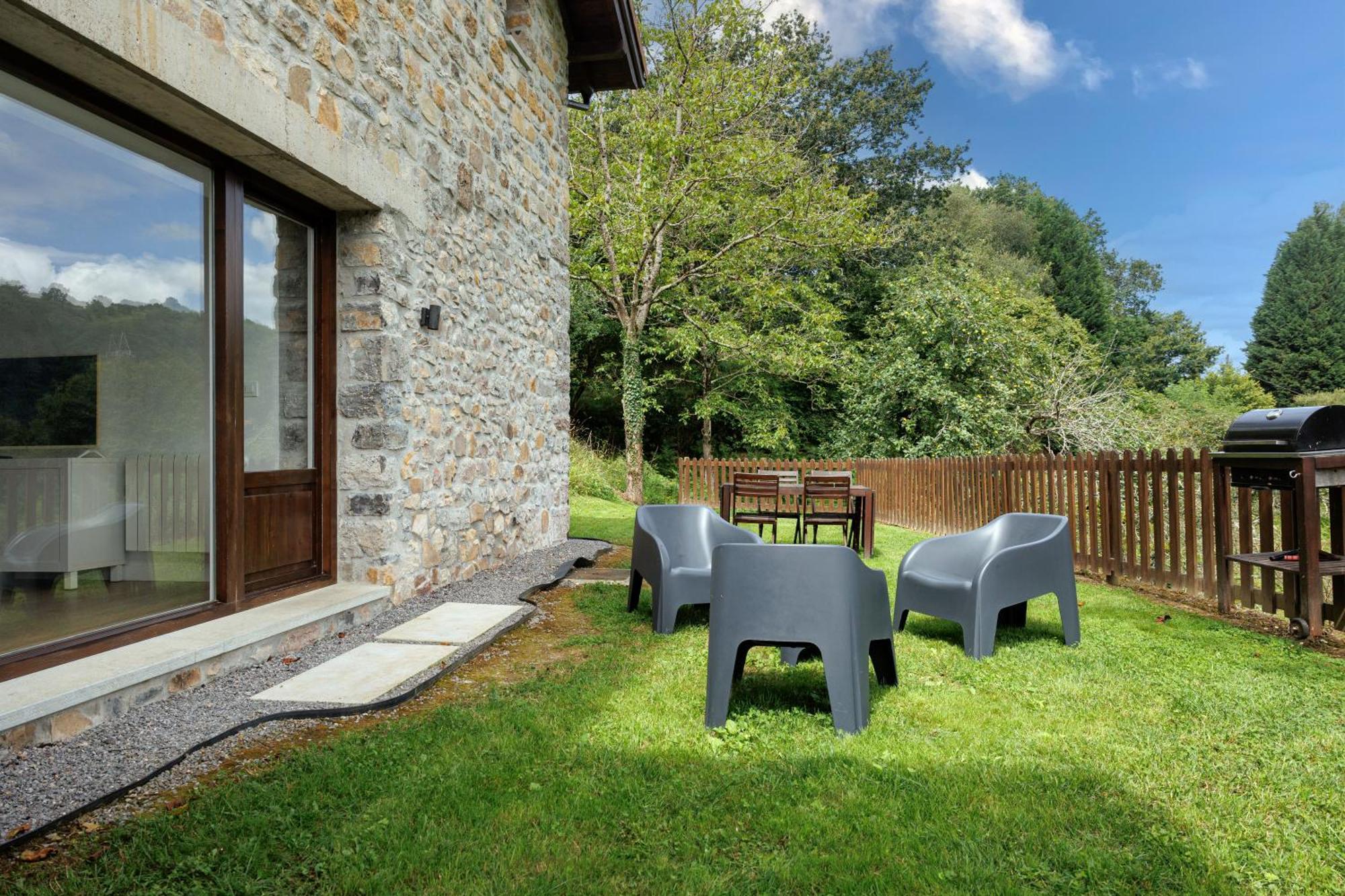 Finca La Caseria Apartamentos Кангас-де-Оніс Екстер'єр фото